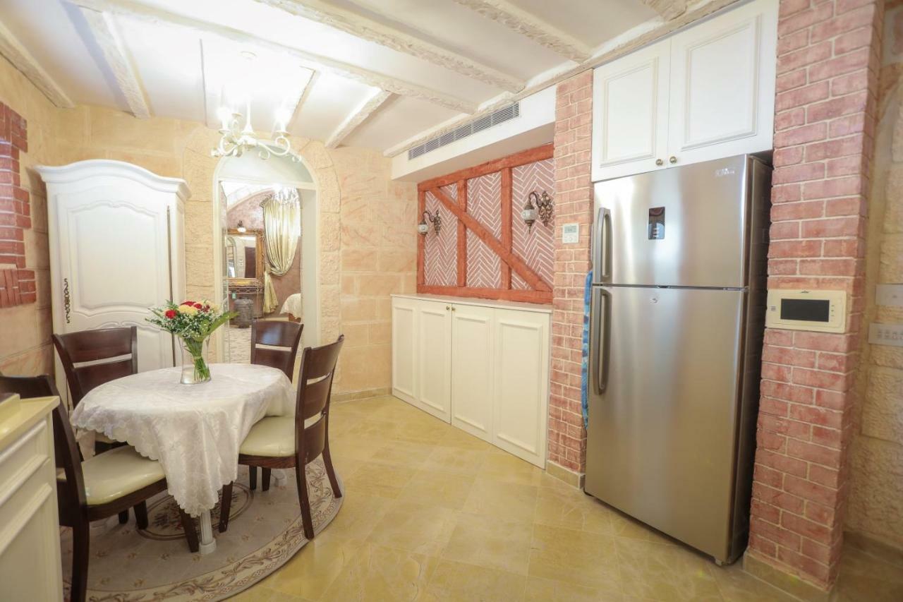 Western Wall Luxury House เยรูซาเลม ภายนอก รูปภาพ