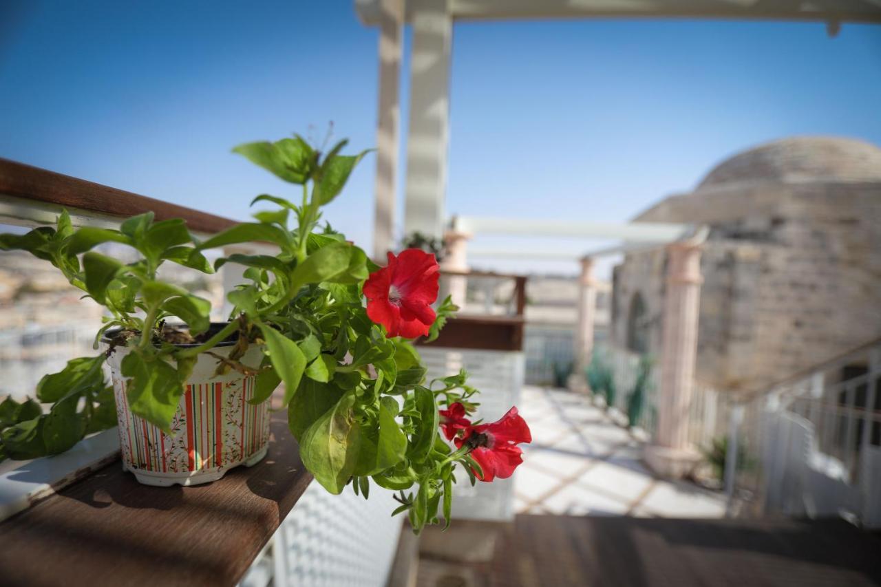 Western Wall Luxury House เยรูซาเลม ภายนอก รูปภาพ